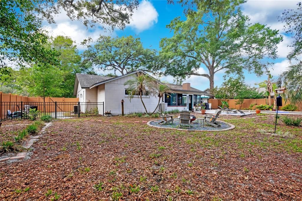 For Sale: $499,000 (3 beds, 2 baths, 1775 Square Feet)