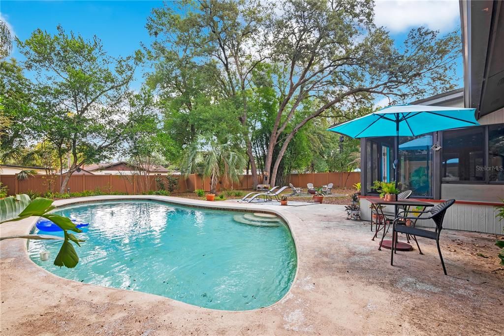 For Sale: $499,000 (3 beds, 2 baths, 1775 Square Feet)