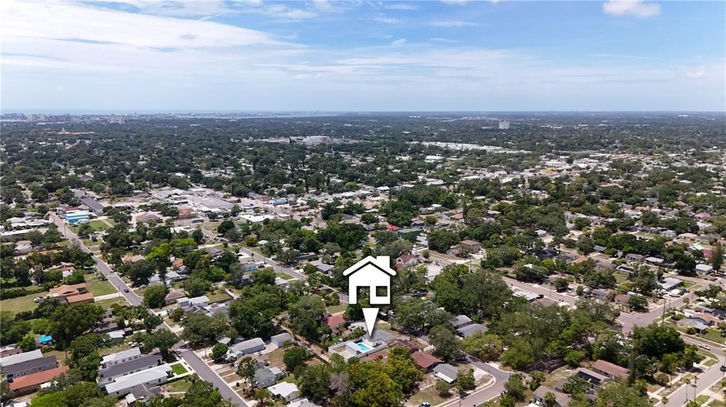 Active With Contract: $349,000 (3 beds, 2 baths, 1000 Square Feet)