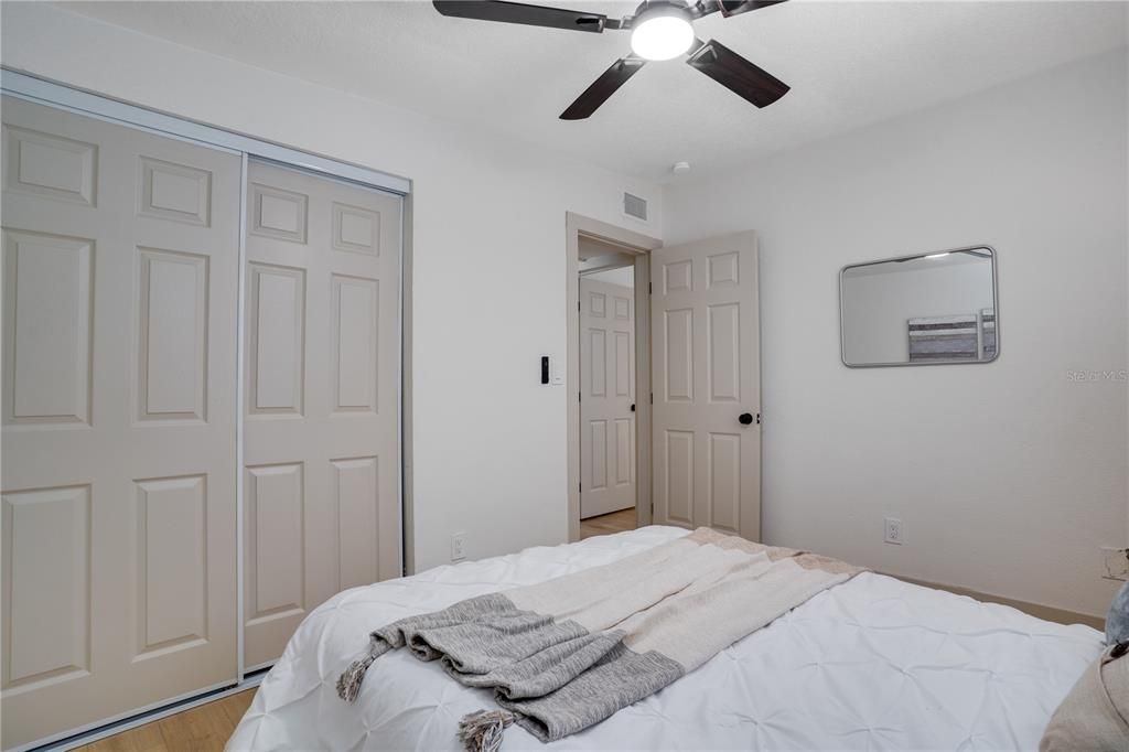 Active With Contract: $349,000 (3 beds, 2 baths, 1000 Square Feet)