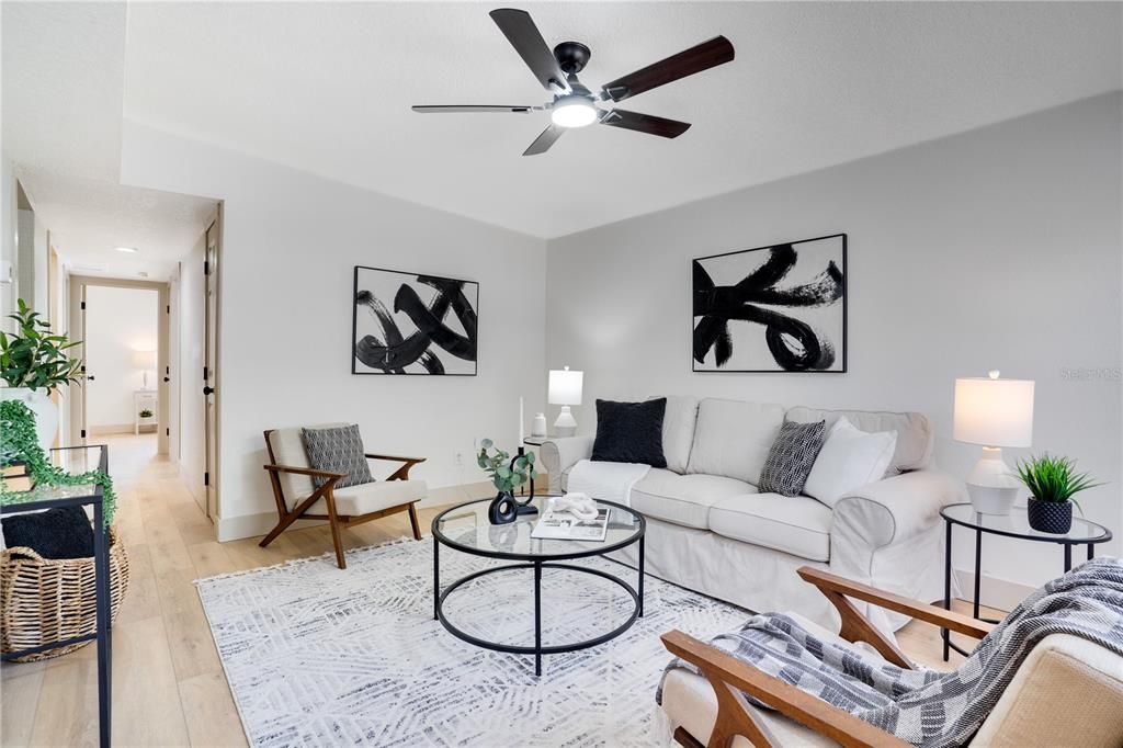 Active With Contract: $349,000 (3 beds, 2 baths, 1000 Square Feet)
