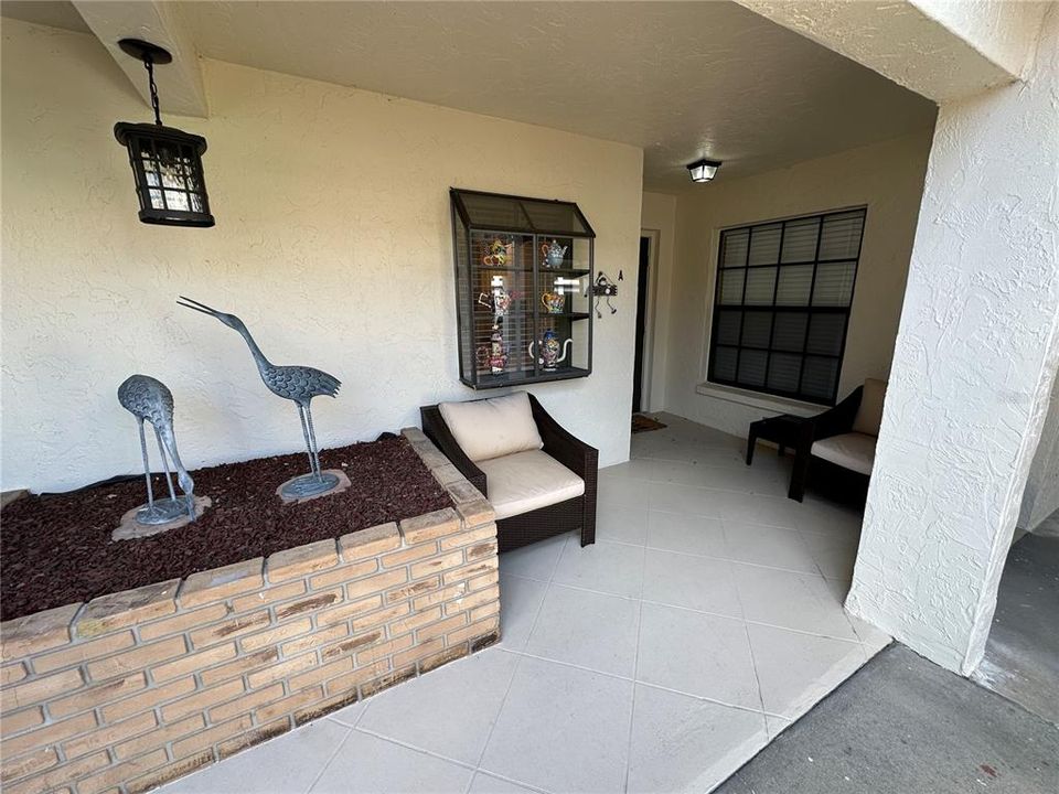 For Rent: $3,500 (2 beds, 2 baths, 1186 Square Feet)