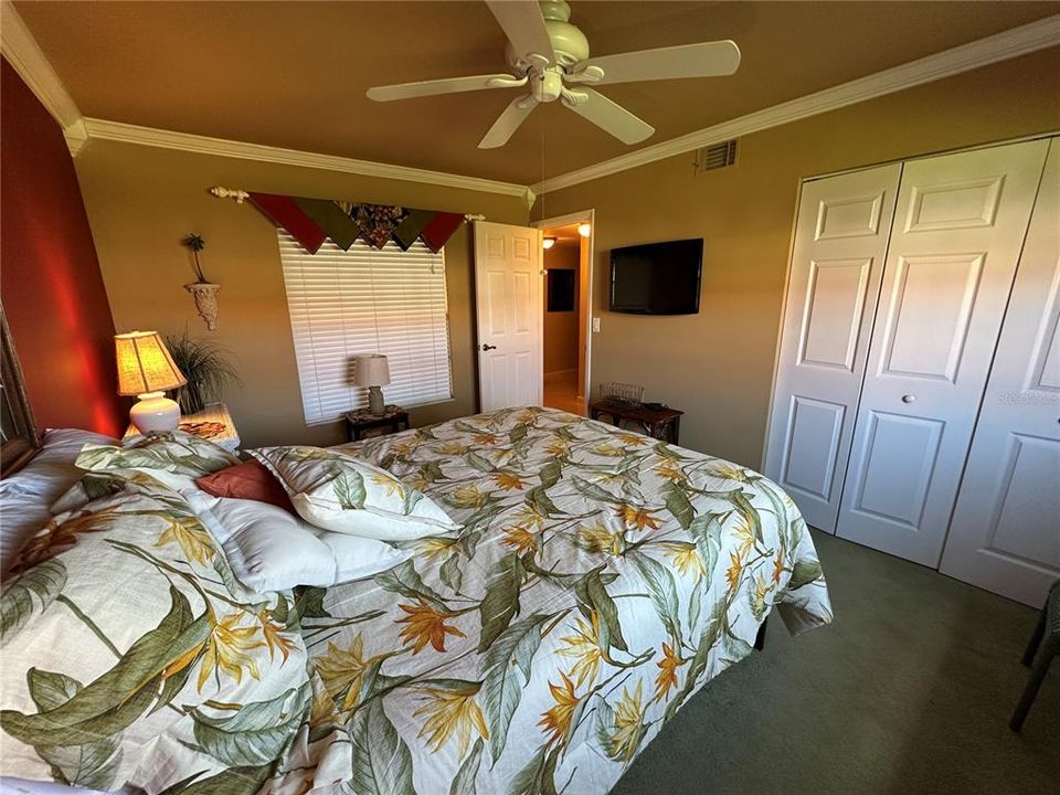 For Rent: $3,500 (2 beds, 2 baths, 1186 Square Feet)