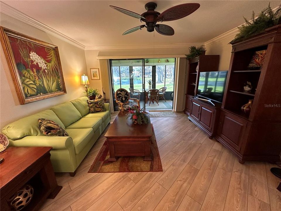 For Rent: $3,500 (2 beds, 2 baths, 1186 Square Feet)