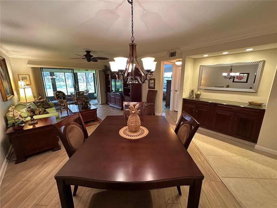 For Rent: $3,500 (2 beds, 2 baths, 1186 Square Feet)