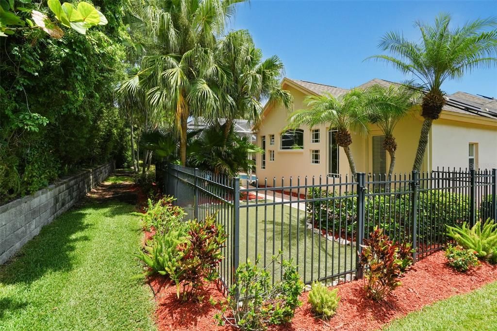 For Sale: $1,198,000 (4 beds, 4 baths, 3168 Square Feet)