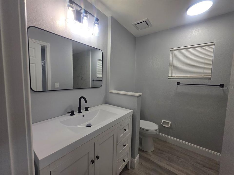 For Sale: $299,000 (3 beds, 2 baths, 1120 Square Feet)