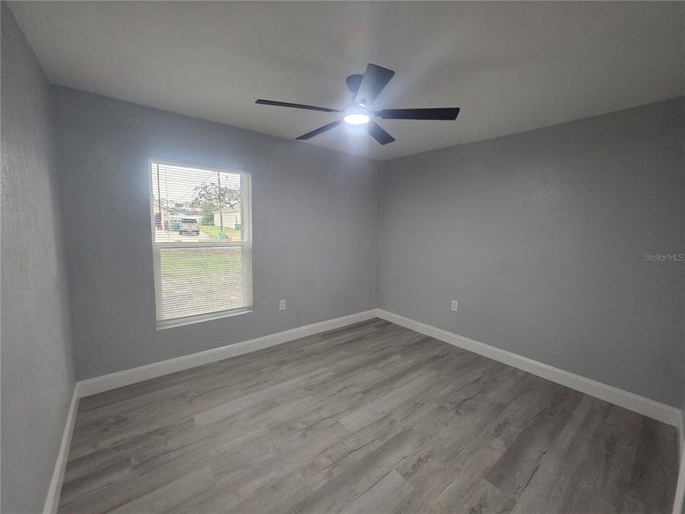 For Sale: $299,000 (3 beds, 2 baths, 1120 Square Feet)