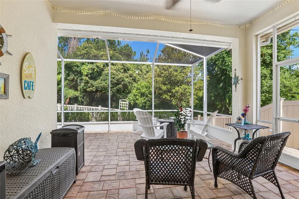 For Sale: $399,900 (2 beds, 2 baths, 1629 Square Feet)
