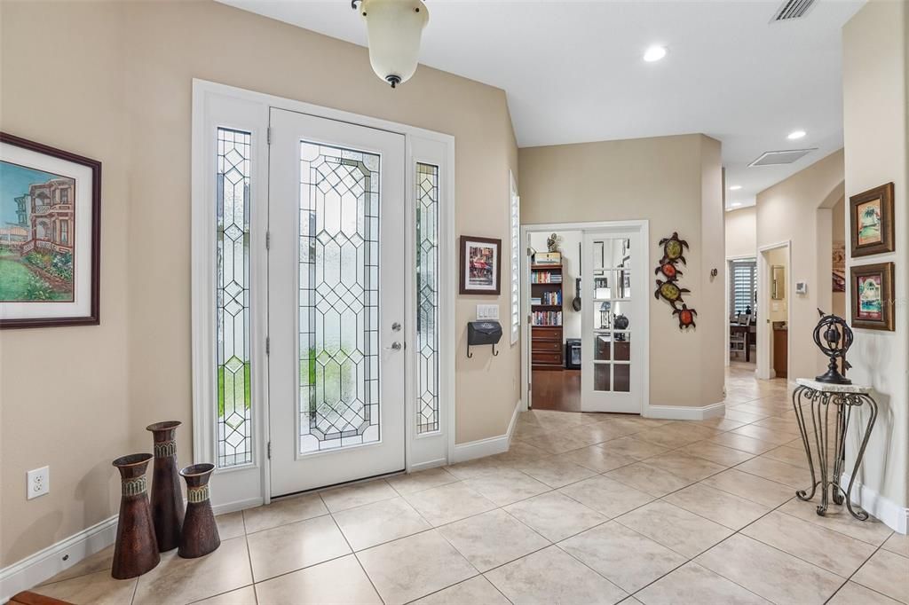 For Sale: $399,900 (2 beds, 2 baths, 1629 Square Feet)