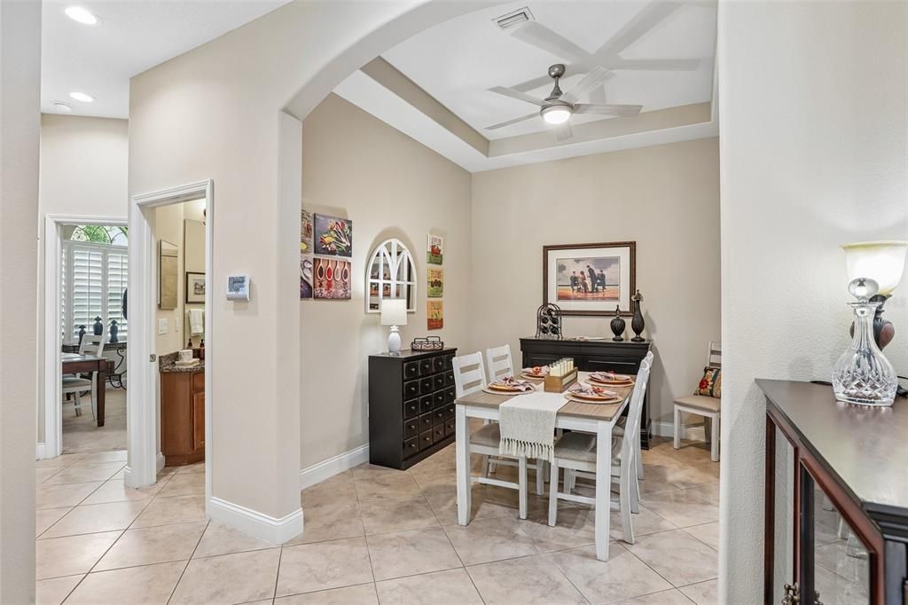 For Sale: $399,900 (2 beds, 2 baths, 1629 Square Feet)