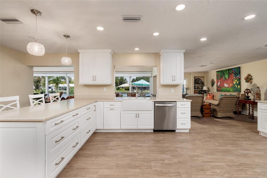 For Sale: $1,489,000 (4 beds, 3 baths, 2414 Square Feet)