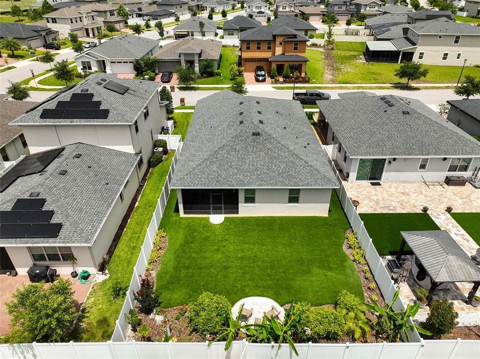 For Sale: $439,000 (4 beds, 2 baths, 1901 Square Feet)