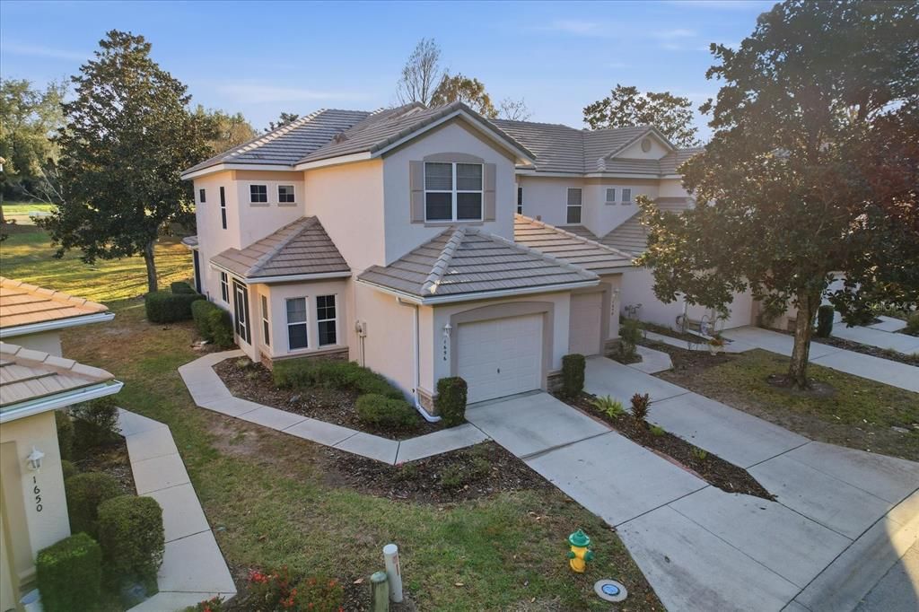 For Sale: $229,900 (2 beds, 2 baths, 1655 Square Feet)