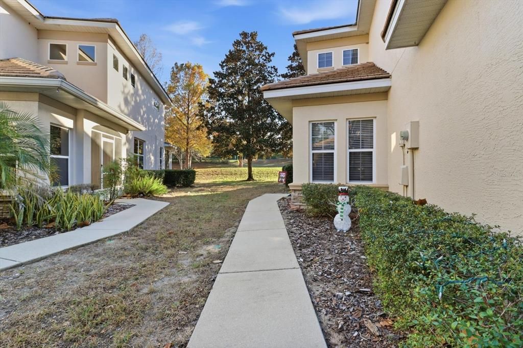 For Sale: $229,900 (2 beds, 2 baths, 1655 Square Feet)