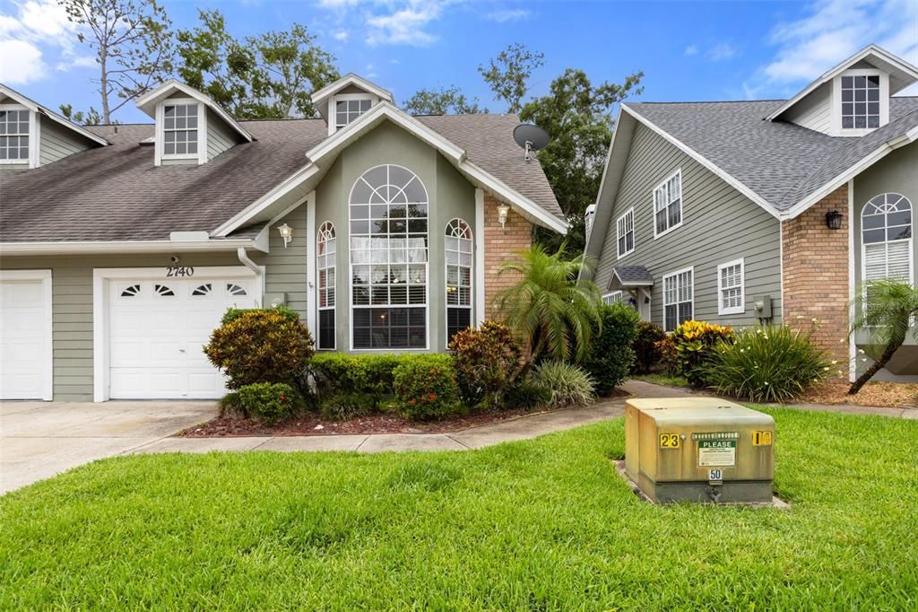 For Sale: $429,900 (3 beds, 2 baths, 1595 Square Feet)