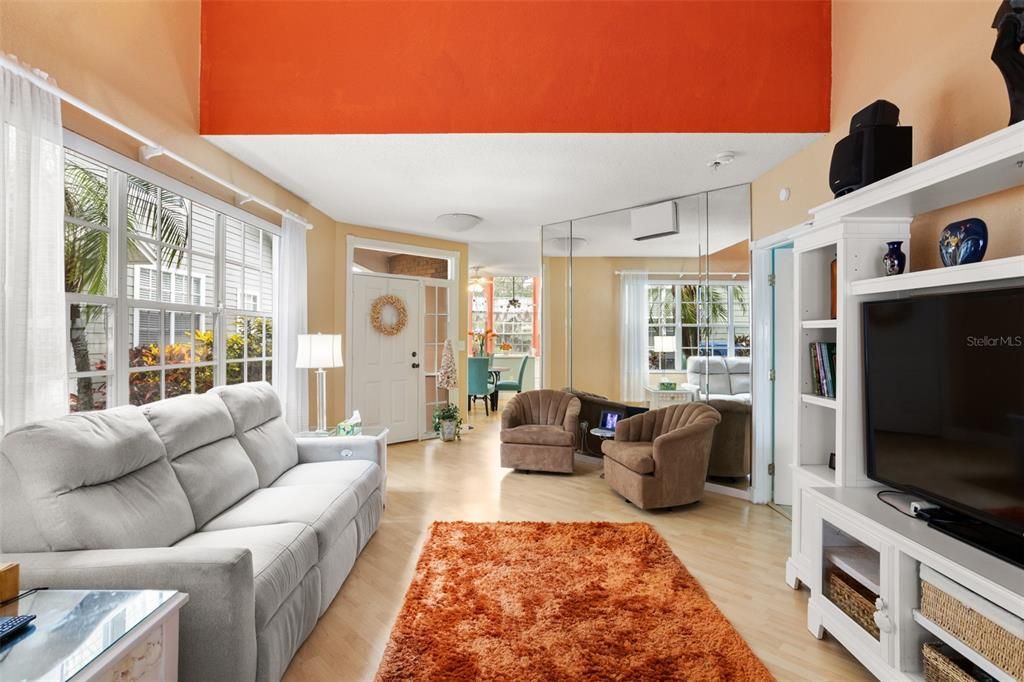 For Sale: $429,900 (3 beds, 2 baths, 1595 Square Feet)