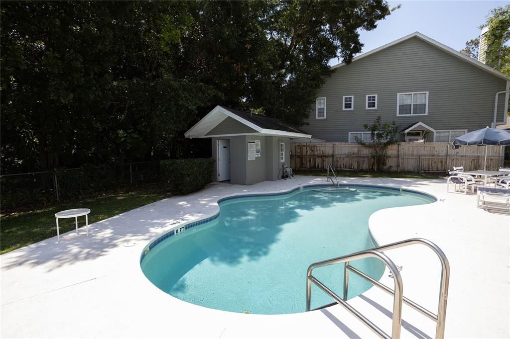 For Sale: $429,900 (3 beds, 2 baths, 1595 Square Feet)