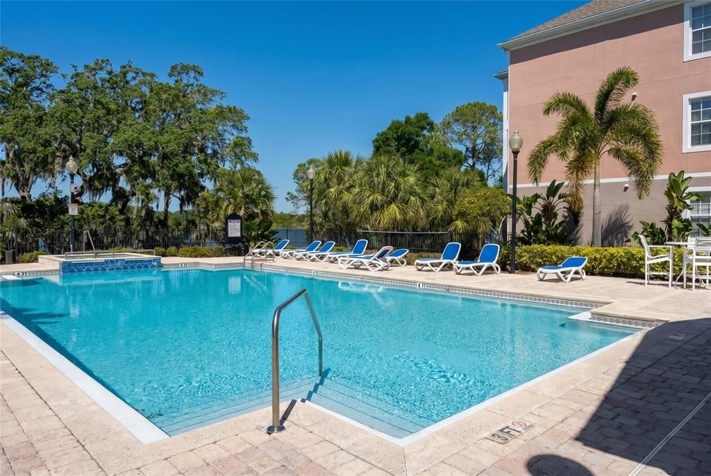 For Sale: $168,000 (2 beds, 2 baths, 1233 Square Feet)