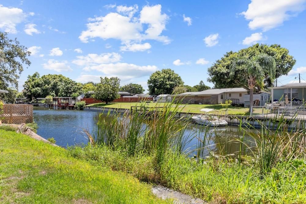 For Sale: $58,000 (2 beds, 1 baths, 600 Square Feet)