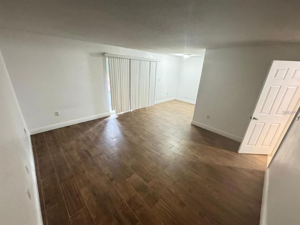 В аренду: $1,250 (1 спален, 1 ванн, 756 Квадратных фут)