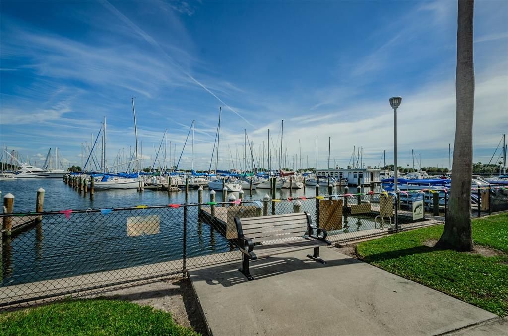 For Sale: $2,788,000 (6 beds, 5 baths, 4608 Square Feet)