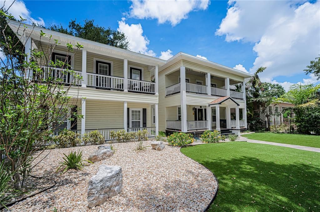 For Sale: $2,788,000 (6 beds, 5 baths, 4608 Square Feet)