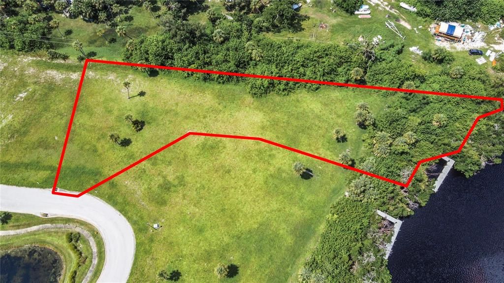 For Sale: $385,000 (0.94 acres)