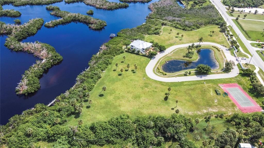 For Sale: $385,000 (0.94 acres)