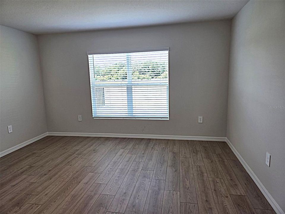 For Rent: $2,450 (3 beds, 2 baths, 1504 Square Feet)