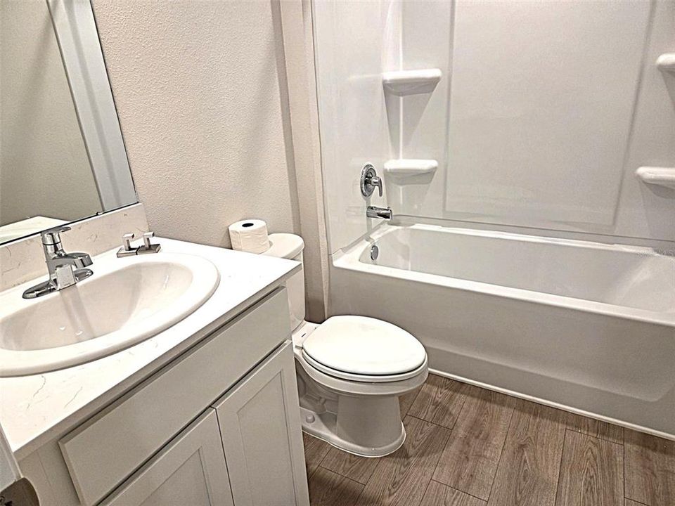 For Rent: $2,450 (3 beds, 2 baths, 1504 Square Feet)