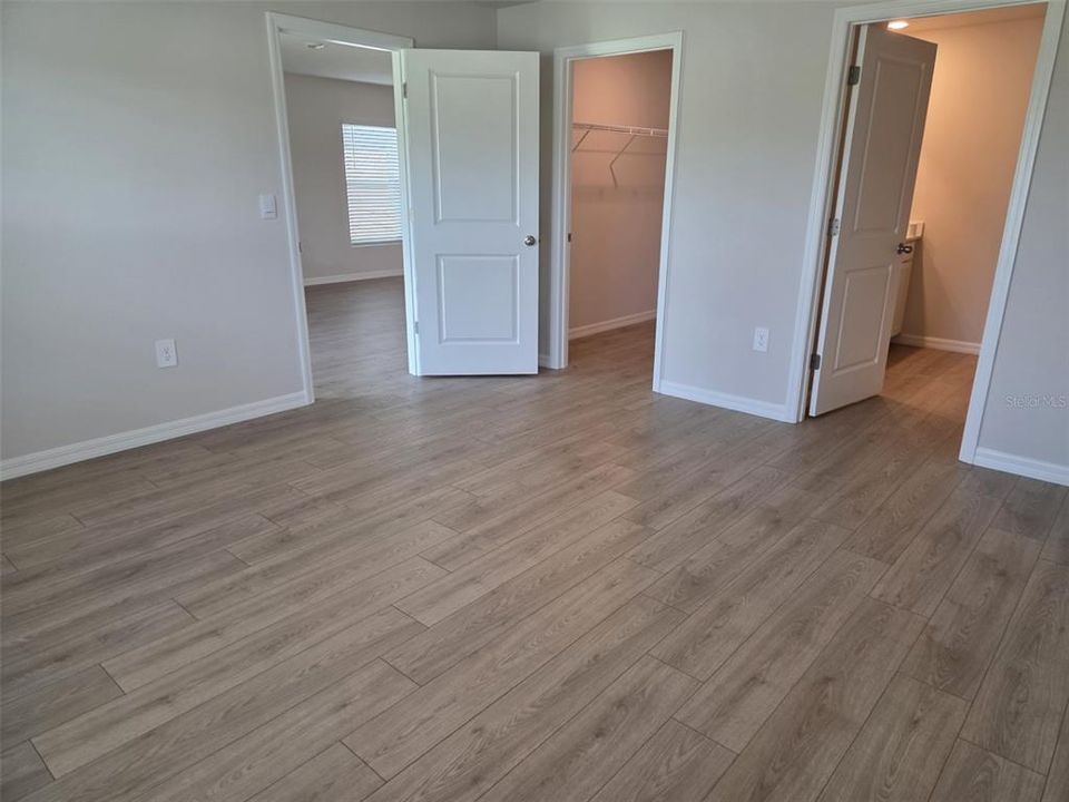 For Rent: $2,450 (3 beds, 2 baths, 1504 Square Feet)