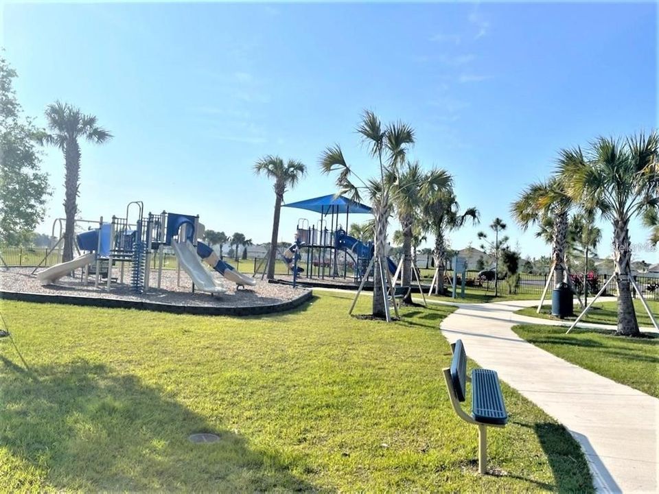 For Rent: $2,450 (3 beds, 2 baths, 1504 Square Feet)