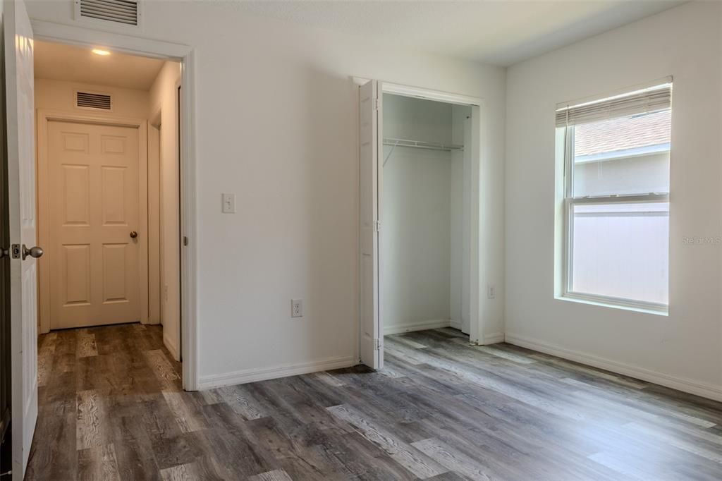 En Venta: $298,000 (4 camas, 2 baños, 1771 Pies cuadrados)