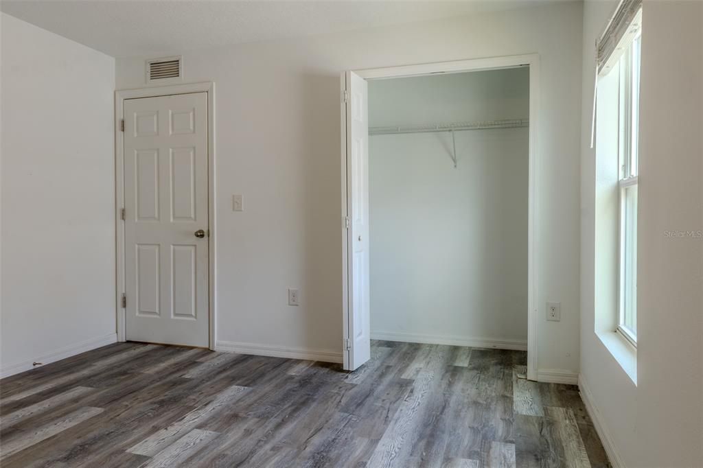 En Venta: $298,000 (4 camas, 2 baños, 1771 Pies cuadrados)
