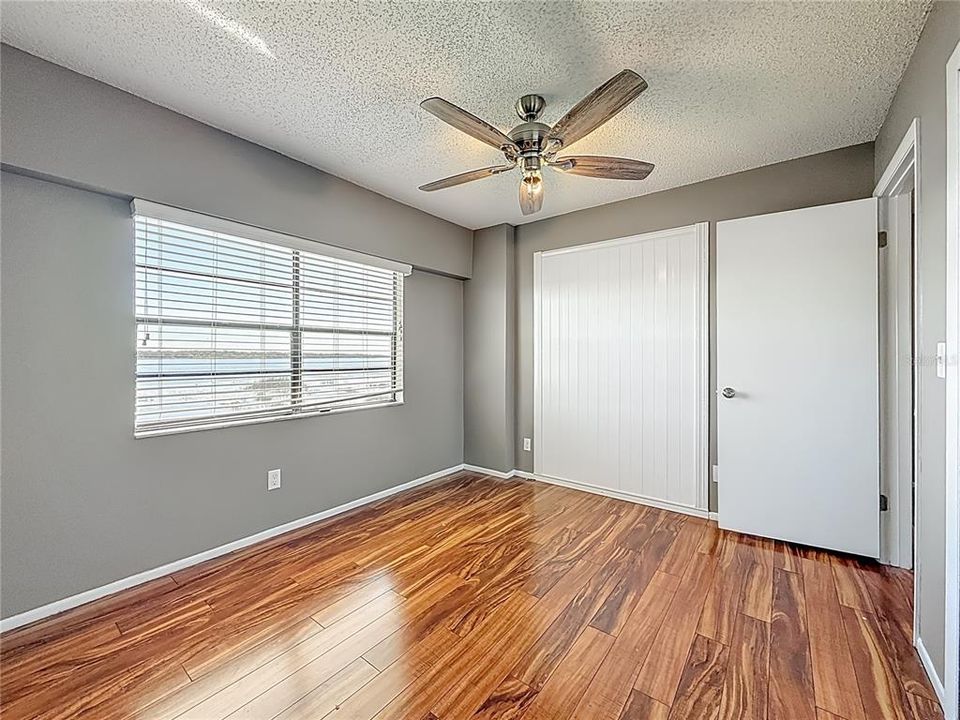 For Sale: $255,000 (3 beds, 2 baths, 1335 Square Feet)