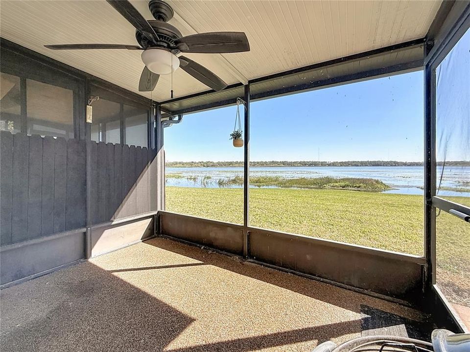 For Sale: $255,000 (3 beds, 2 baths, 1335 Square Feet)