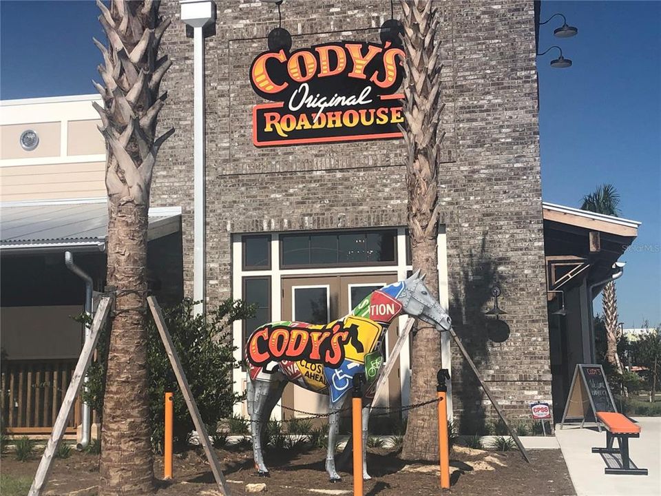 En Venta: $300,000 (3 camas, 2 baños, 1701 Pies cuadrados)