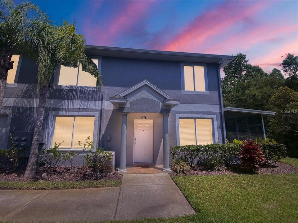 For Rent: $2,200 (3 beds, 2 baths, 1364 Square Feet)