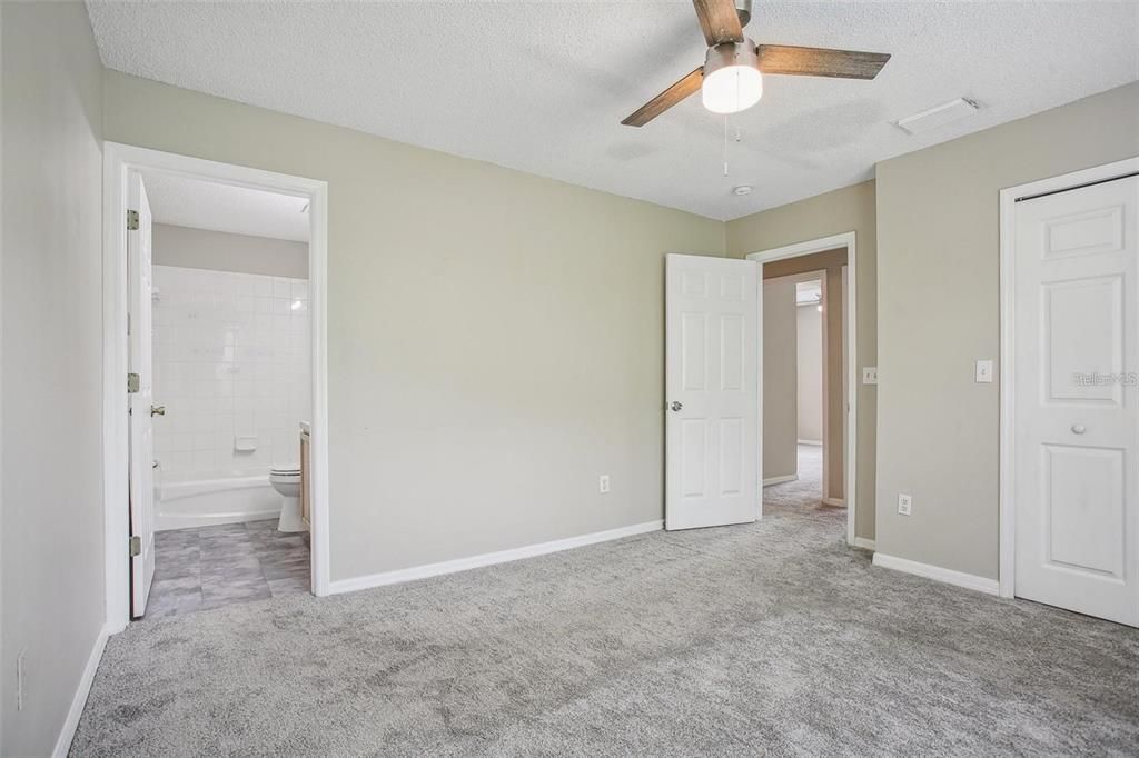 For Rent: $2,200 (3 beds, 2 baths, 1364 Square Feet)