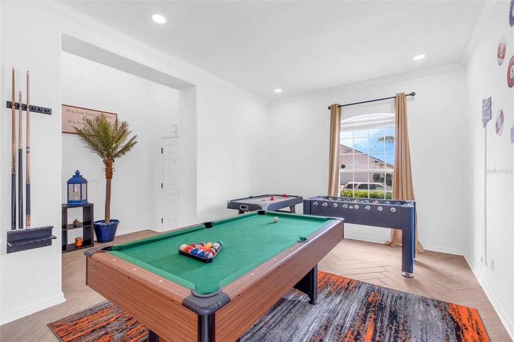 Active With Contract: $548,900 (7 beds, 4 baths, 3224 Square Feet)