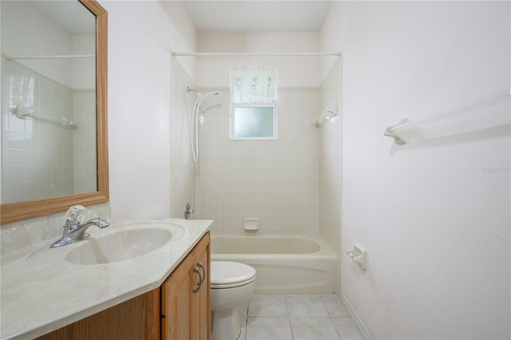 For Sale: $359,900 (2 beds, 2 baths, 1791 Square Feet)