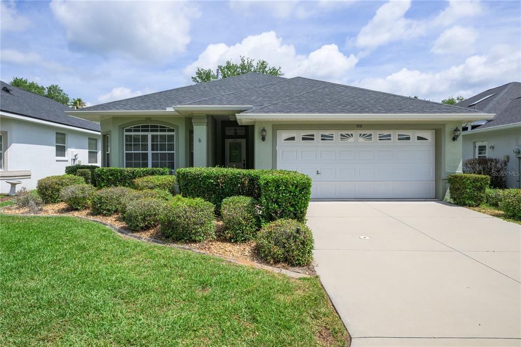 For Sale: $359,900 (2 beds, 2 baths, 1791 Square Feet)