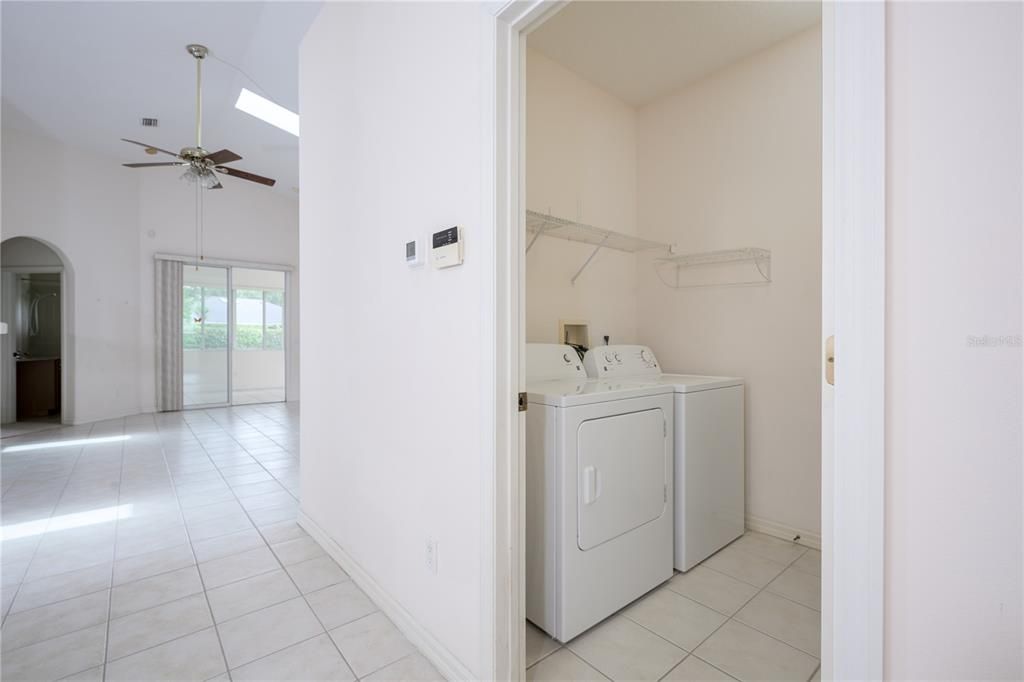 For Sale: $359,900 (2 beds, 2 baths, 1791 Square Feet)