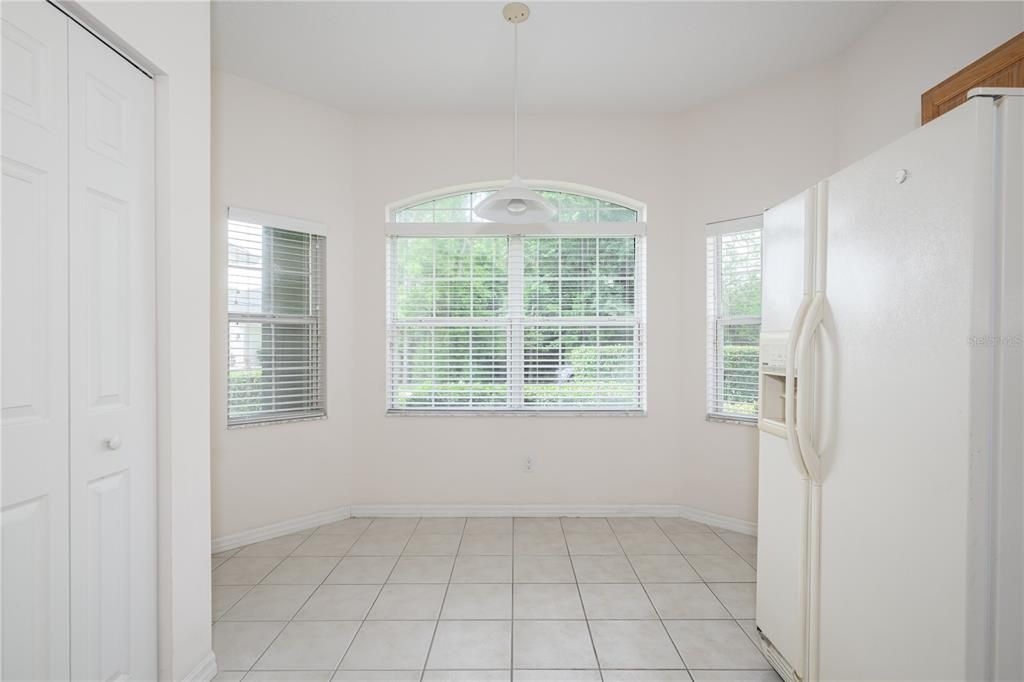 For Sale: $359,900 (2 beds, 2 baths, 1791 Square Feet)