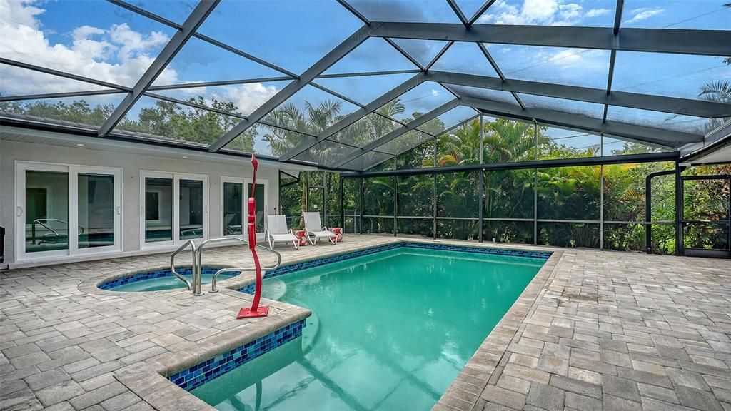 For Sale: $1,915,000 (4 beds, 3 baths, 2820 Square Feet)