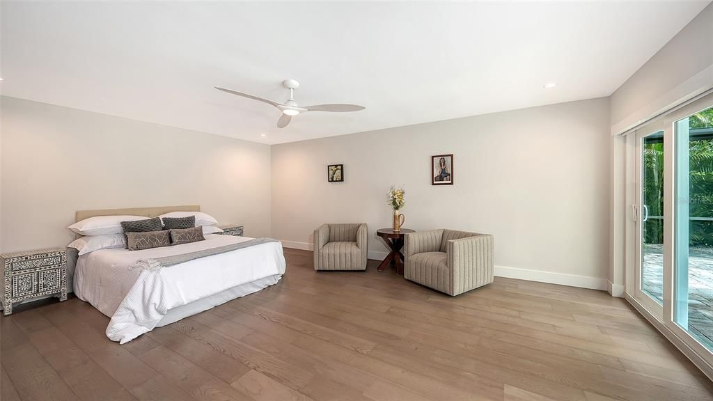 For Sale: $1,915,000 (4 beds, 3 baths, 2820 Square Feet)