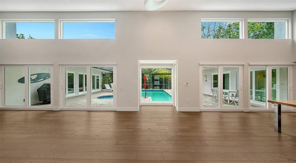 For Sale: $1,915,000 (4 beds, 3 baths, 2820 Square Feet)