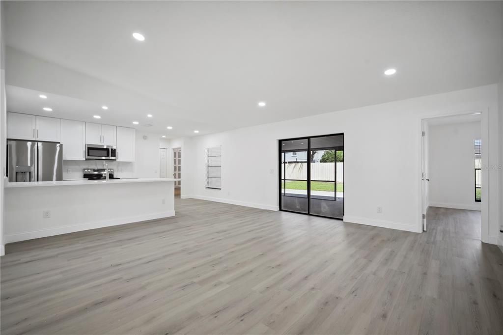 Active With Contract: $399,000 (4 beds, 2 baths, 1888 Square Feet)