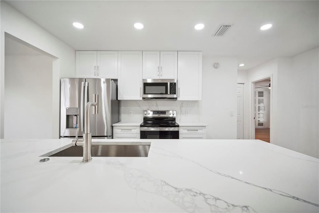 Active With Contract: $399,000 (4 beds, 2 baths, 1888 Square Feet)
